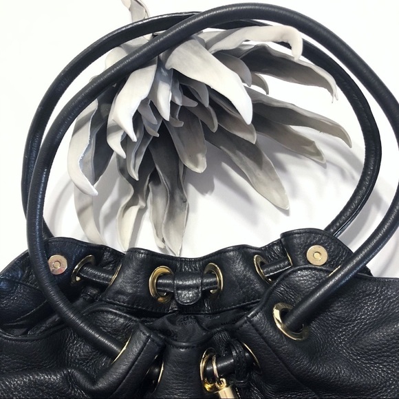 MICHAEL KORS Ring Tote - Picture 3 of 8